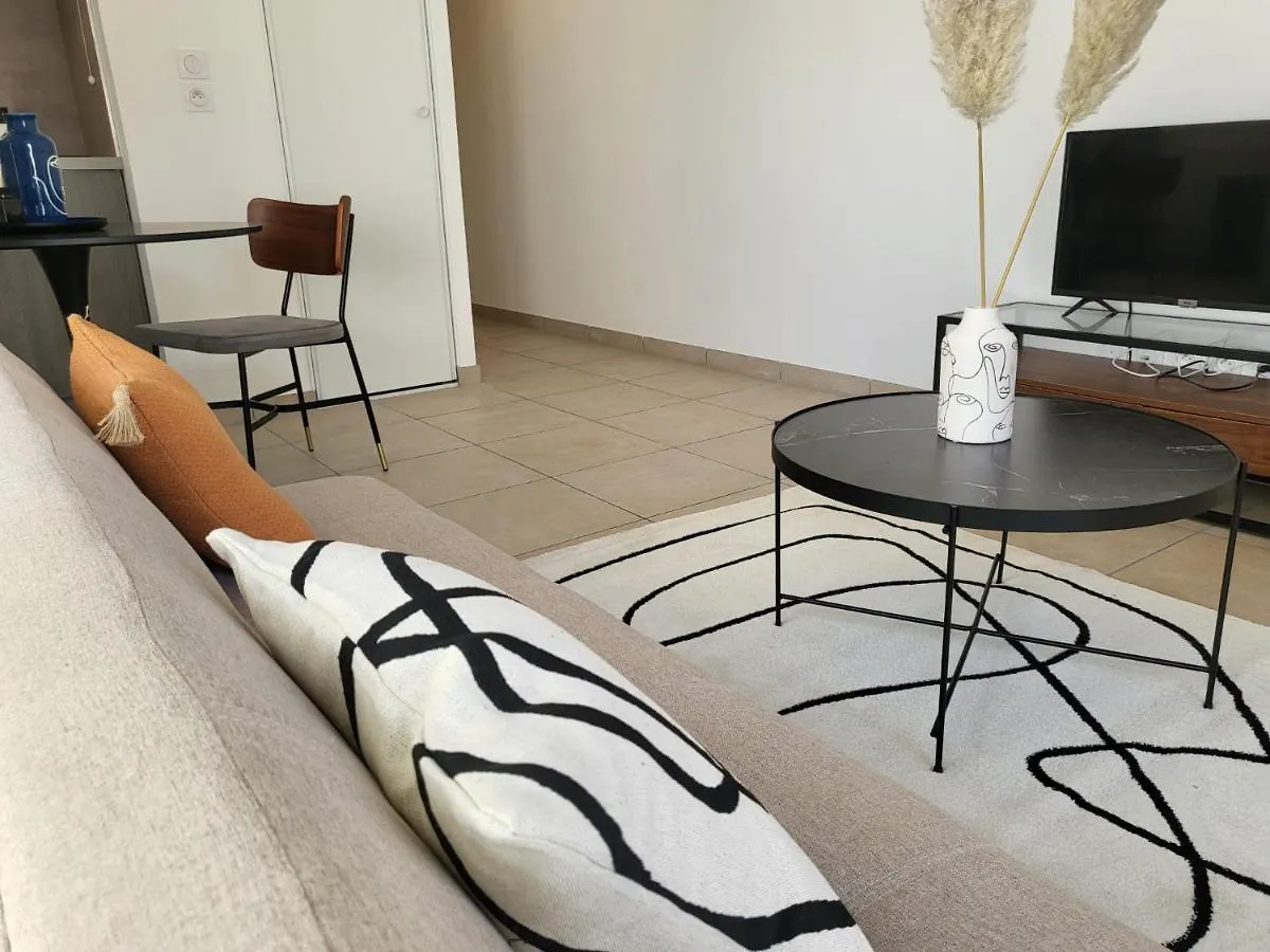 Le Paradigme Lyon Apartment